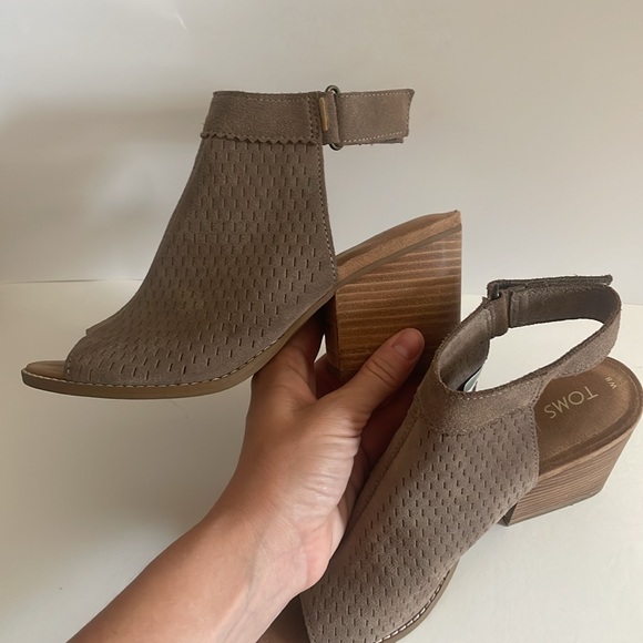 Toms Grenada Sandal Bootie Peep Toe Women’s Size 8 - Picture 11 of 11